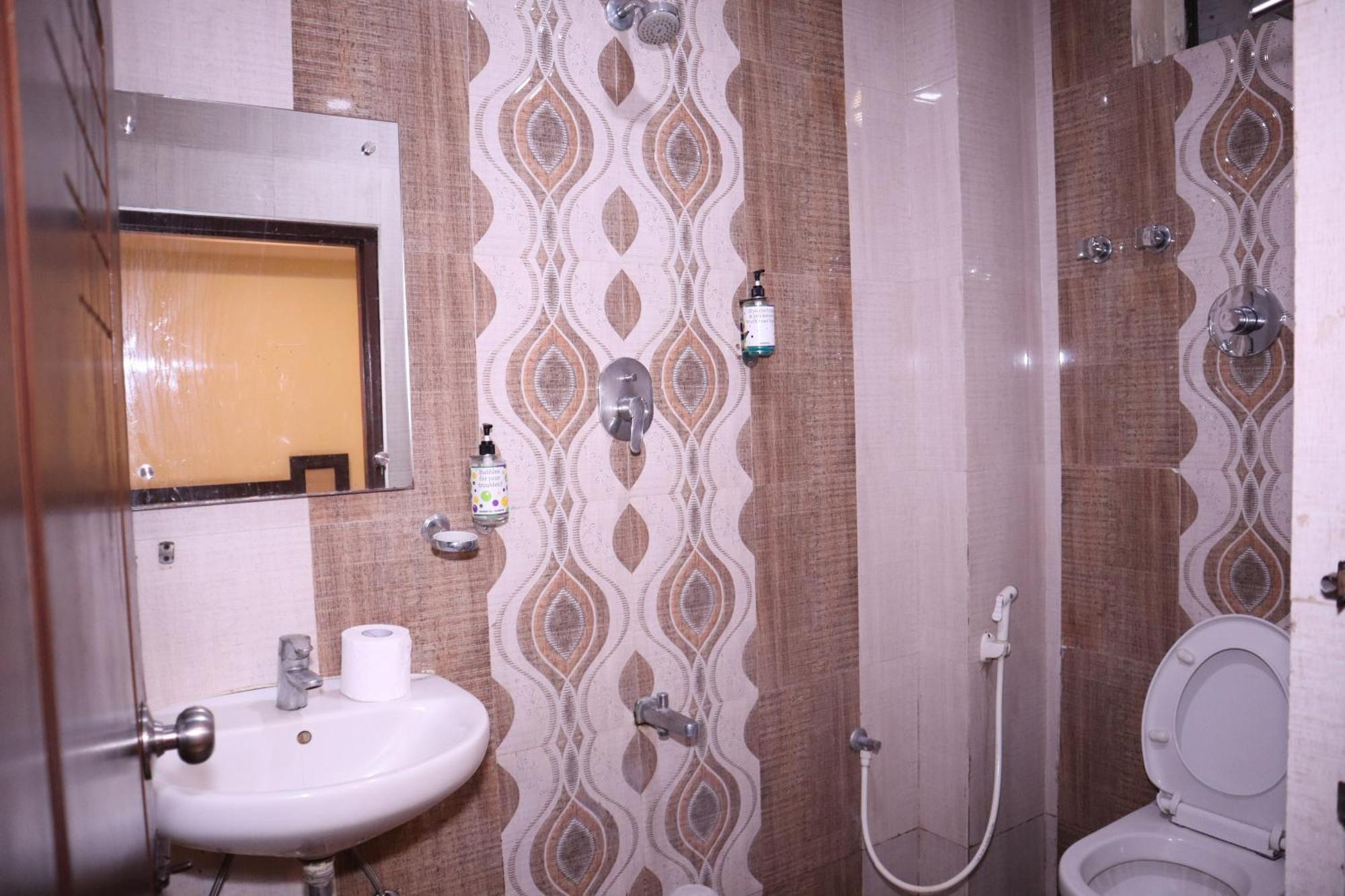 Millennium Plaza Hotel Kammasandra Eksteriør billede